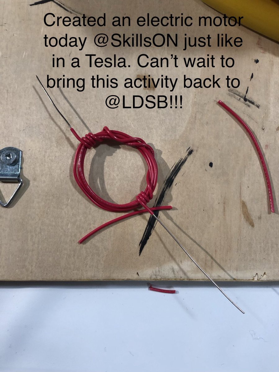 MrsBowen_LDSB's tweet image. Such a terrific activity to showcase how an electric pulse works @StephanieSartor! @skillsontario #LDSBIntGuid