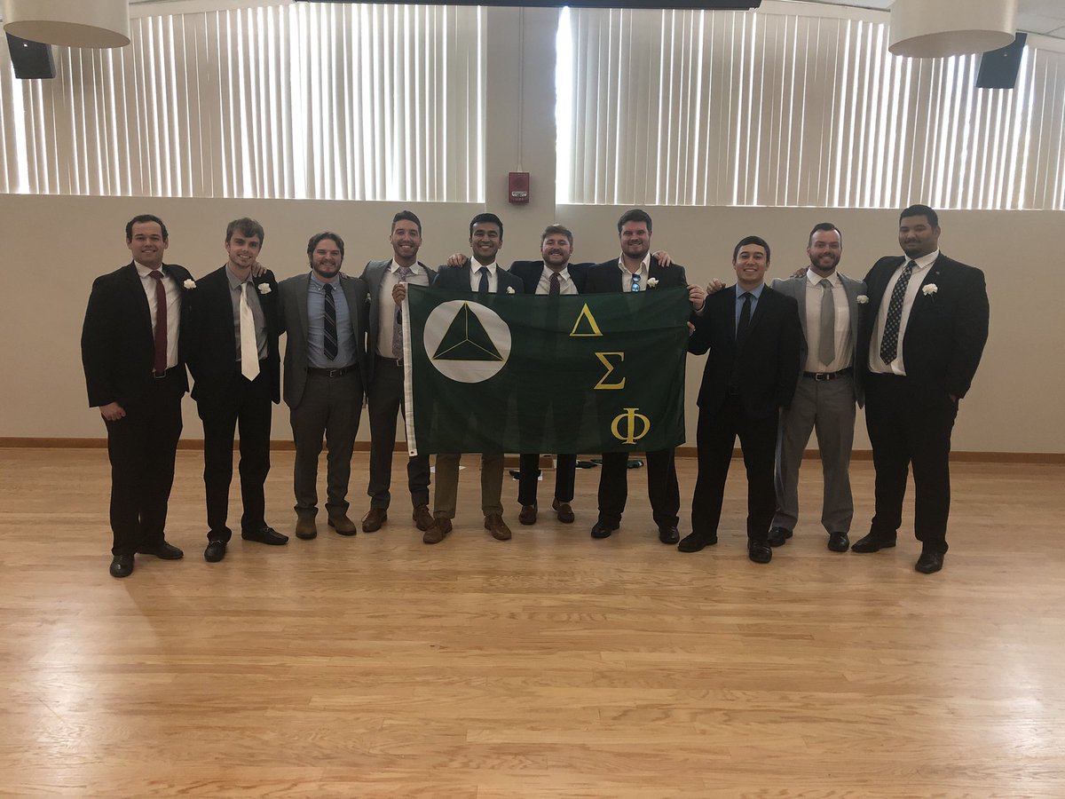 As graduation is coming up, we’d like to thank our new alumni who are graduating this spring and summer for everything they have done for Iota Mu. You all have helped this chapter grow throughout your time in the fraternity. Big futures for these guys!🤧