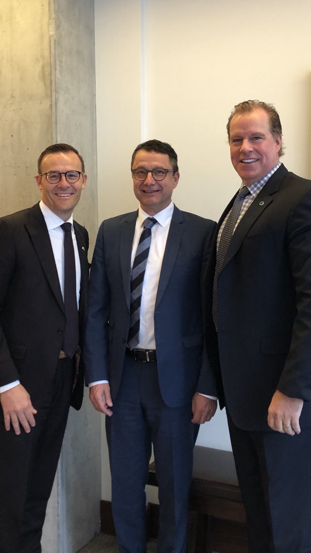 PaulDoug5's tweet photo. Thanks to Steve Dobronyi @LawyersFinl for meeting Guy Cormier @DesjardinsGroup for a very productive meeting. @tpicinsurance @lpassurance #memberclientfirst https://t.co/s2hBsmVd6F