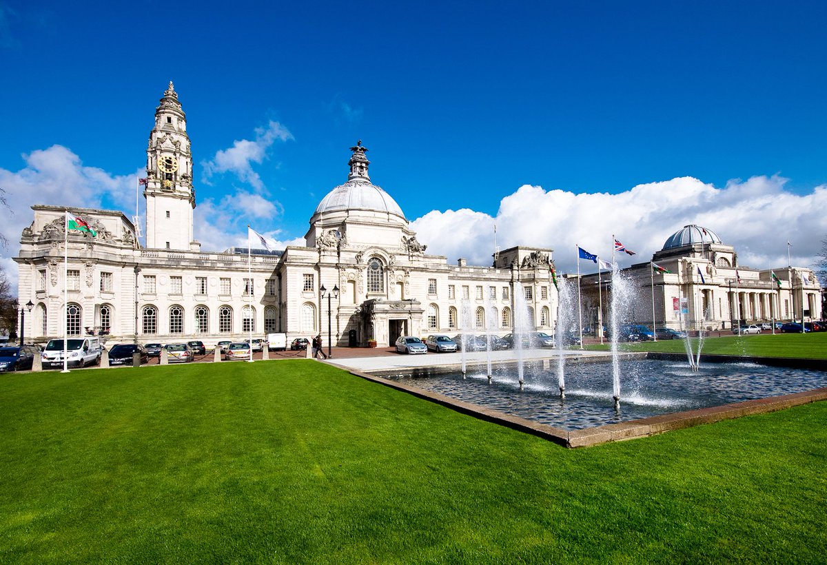 CwrddCaerdydd's tweet photo. Croeso i Caerdydd @albumbus.  Dymuniadau gorau am cynhadledd llwyddiannus 2019 @CityHallCardiff #caerdydd https://t.co/xhB8MWcILu