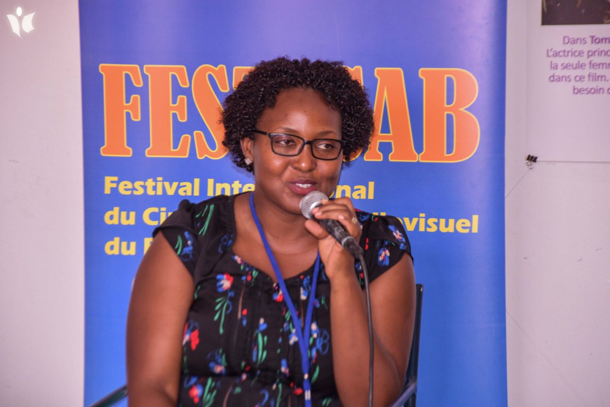MagazineJimbere's tweet photo. @Fescab_Official @Ifburundi "Pour porter loin son message,le @Fescab_Official aura pour sa 1ère fois un parrain et une marraine. Excellent Nimubona incarnera le 1er rôle et Djia Mambu, journaliste et critique-ciné belgo-congolaise, sera la marraine" précise Francine Munyana, chargée de la programmation https://t.co/VeTI2bY050