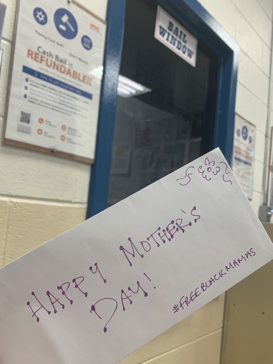 FIRST BAIL PAID! More to go...can we hit $10K?

Donate today and get a downloadable letter to give your Mama for Mother’s Day! bit.ly/BlackMamasBail…