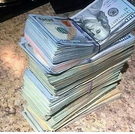MakeMon68214048's tweet photo. Rich and famous, what do you think about this?
#billionairehomes #billionairemindset #luxuryhomes #billionairetoys #billionaire #luxury #luxurylifestyle #luxurycars #luxuryrealestate #billion #louisvuitton #rich #richkidsofinstagram #mansion #mansions https://t.co/S4OQRcHtyi