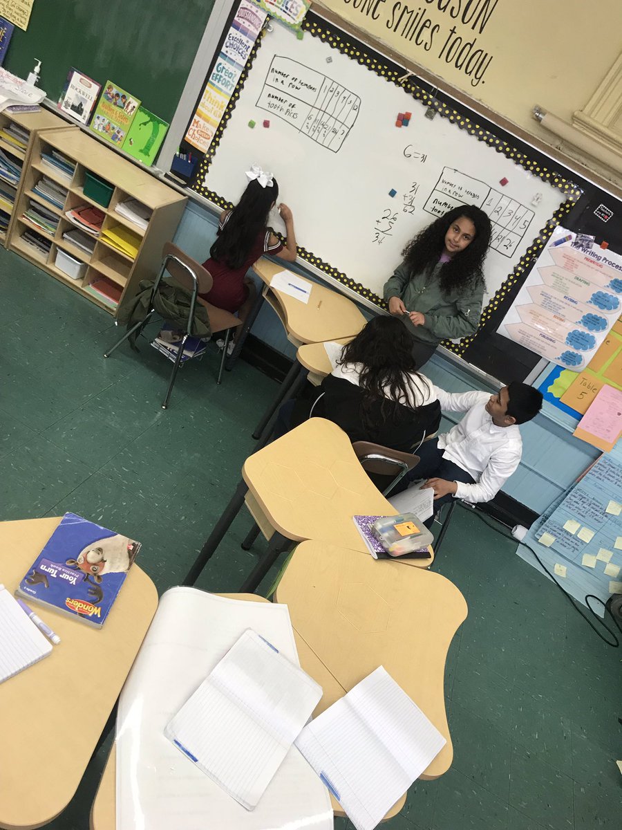 Terrific5thGrde's tweet image. Working cooperatively on leveled math tasks #algebraforall @PS66JKO