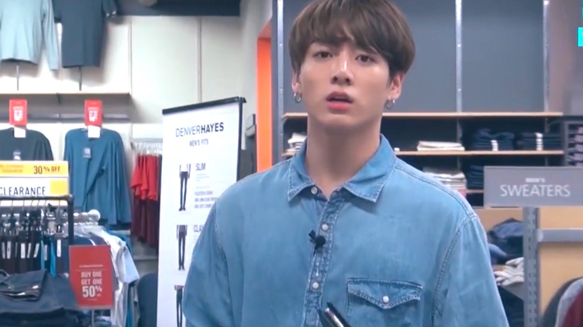 I’m just wondering..Taehyung went out the shop right after he walk around without buying anything.. then I noticed Jk holding a bunch of shirt???  #TAEHYUNG  #JUNGKOOK #vkook  #kookv  #taekook 