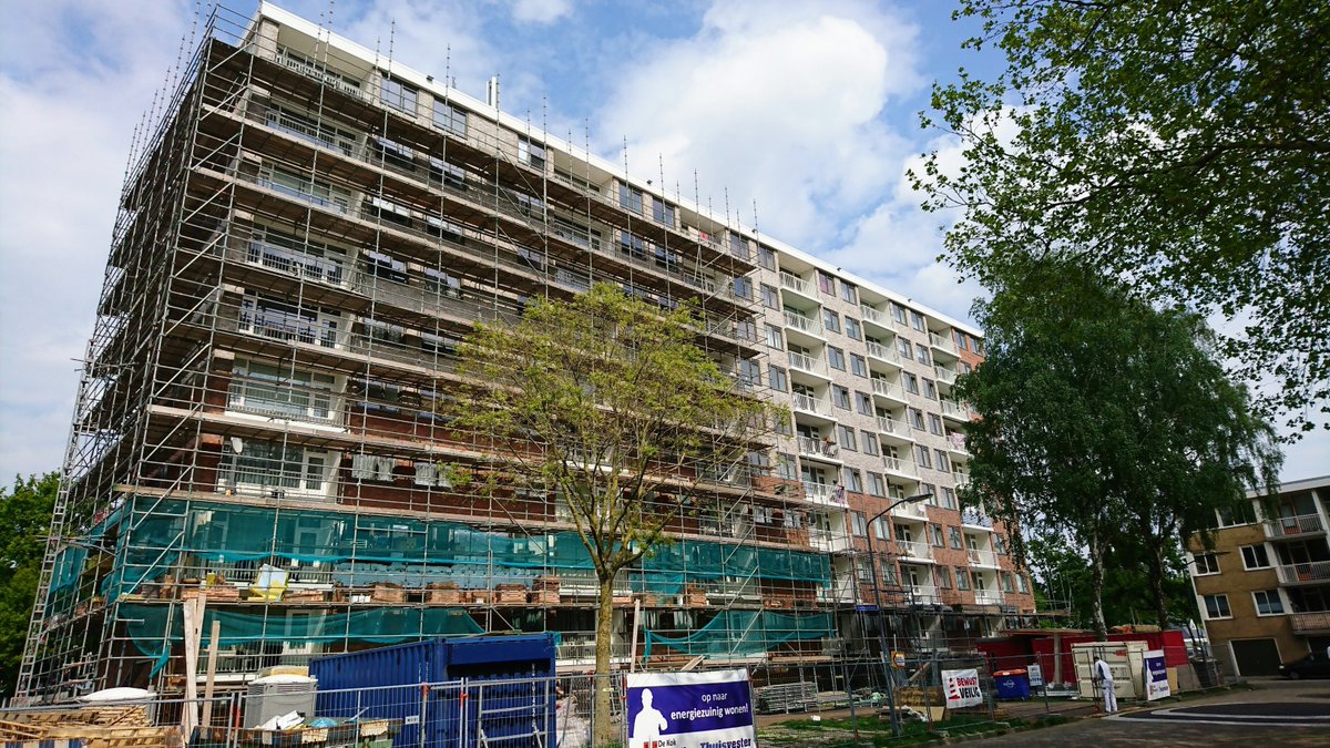 oosterbouwt's tweet photo. Update vorderingen 07-05-2019 #gevelrenovatie appartementen @Thuisvester in de #Rozenstraat in #WijkOosterheide @Gem_Oosterhout door @dekokbouwgroep #ZichtopBouwendOosterhout #LabelA #Bouwblogger #Bouw #renovatie #clickbrick #gedeeltelijksteigervrij https://t.co/qothXwGIIJ