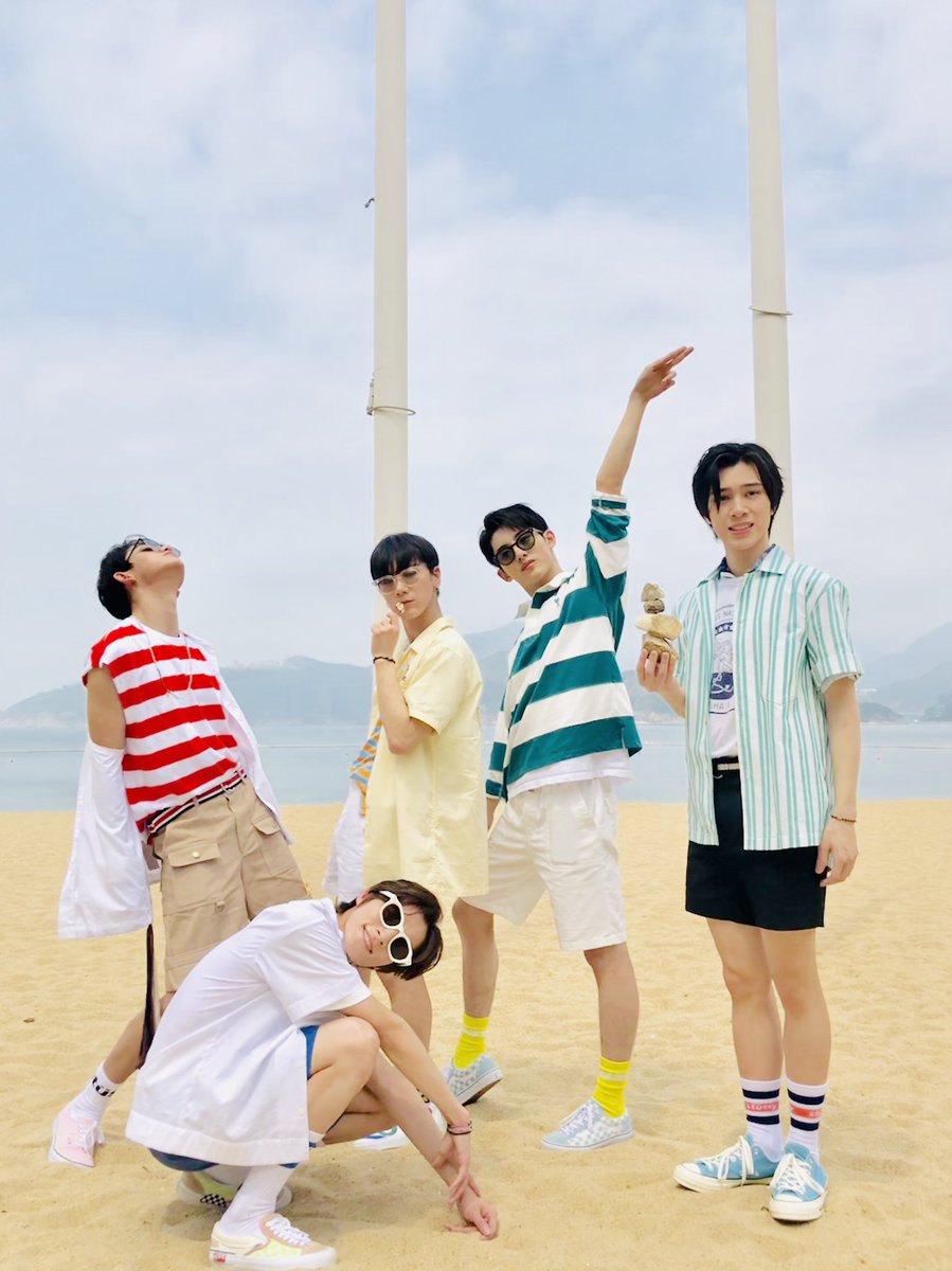 dorvnjun's tweet photo. -if i dont say this enough stan Wayv-
#WayV_TakeOff_Character #WayV_ReadyForTakeOff #wayv https://t.co/0unYt33aKM