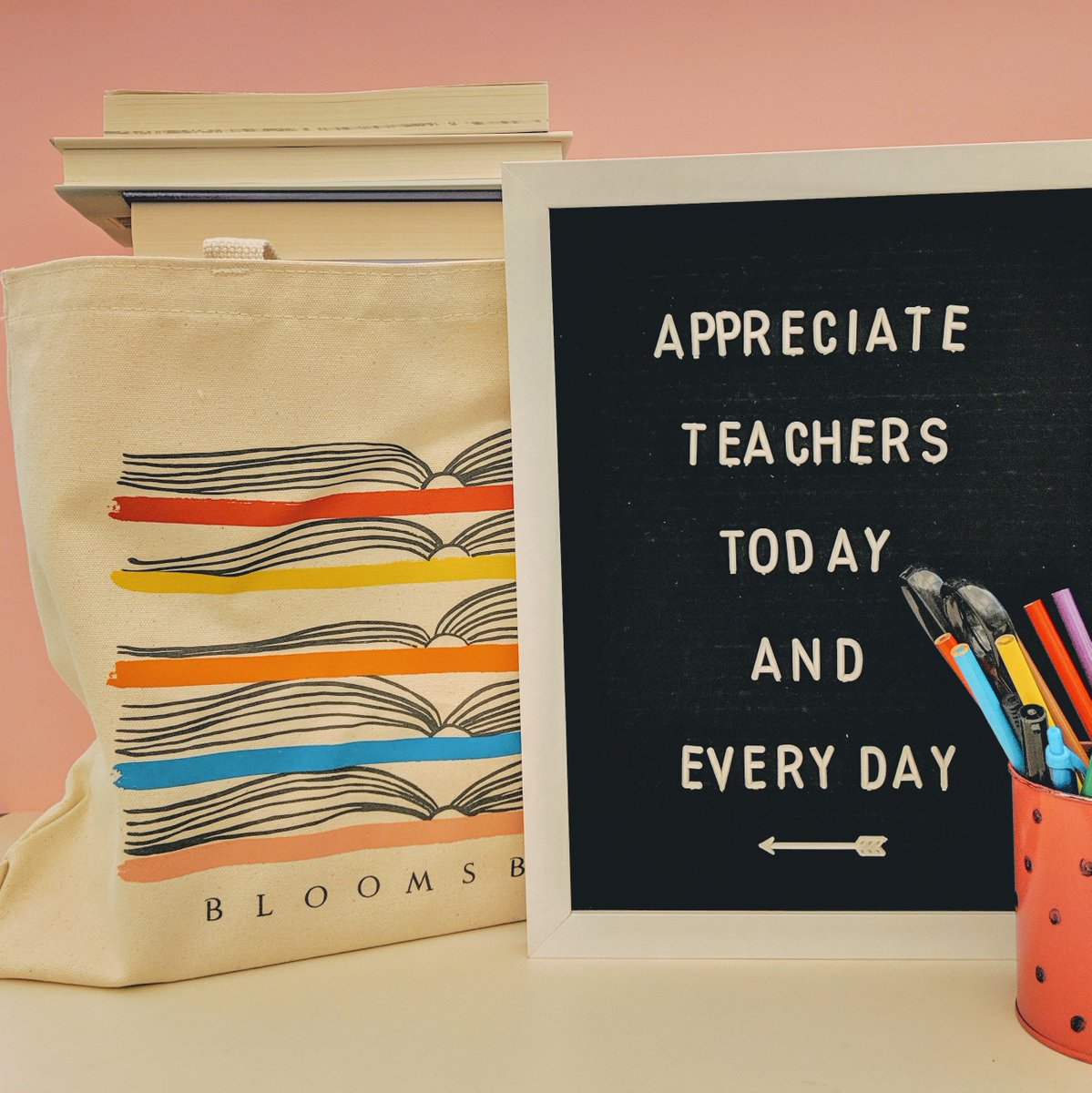 Teachers, we appreciate you! ✏️Tag a teacher to enter them into a chance to win this tote bag full of books! 🍎

#TeacherAppreciationDay #TeacherAppreciationWeek