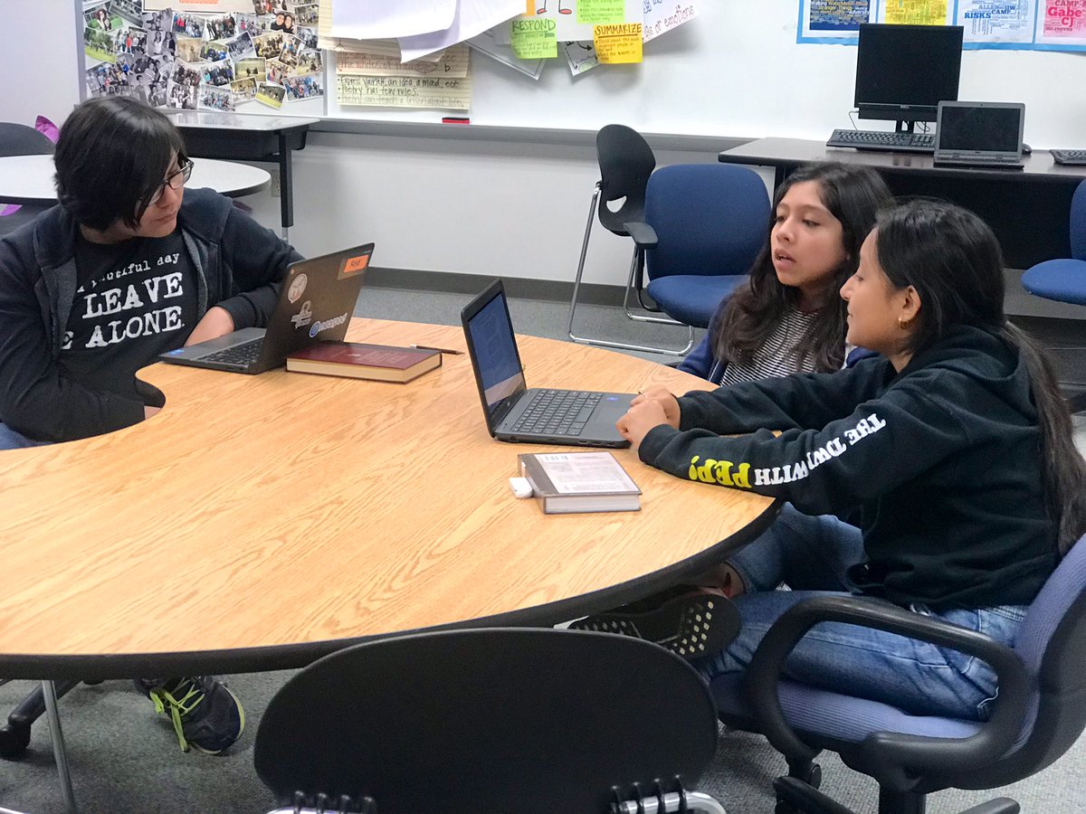 Non-Fiction, Poetry, and Drama.... oh my! Working on 💫 STAAR Stations getting ready for the Reading Test next week ⭐️⭐️⭐️⭐️ #SBVanguard  <a href="/NWEA/">NWEA</a> <a href="/GoogleForEdu/">Google for Education</a> #Poetry