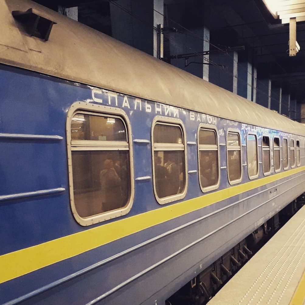 RogerTyersUK's tweet photo. Had a few hours in Warsaw today. Tired but liked the place. Just boarded an ancient sleeper train to Kiev, sharing a cabin/box with two Ukrainians for the next 15 hours.  #sovietchic #bodylanguage #drchoochoo #flyless #chinaherewecome https://t.co/pMvVcJhSAg