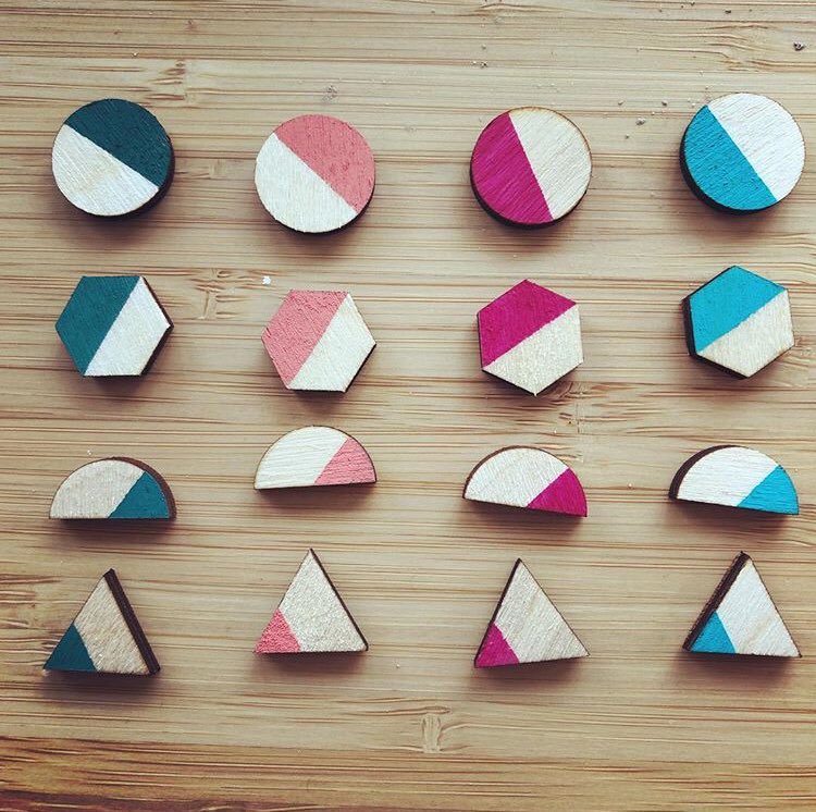 QTRMSTRS's tweet photo. Today’s featured maker for @Makers_Central is #thecluttery   who make wood and concrete homeware and jewellery. Forever conscious about where they source materials - they use reclaimed wood and off cuts. #MC2019 #qtrmsrs #maker https://t.co/p4IkralLFY