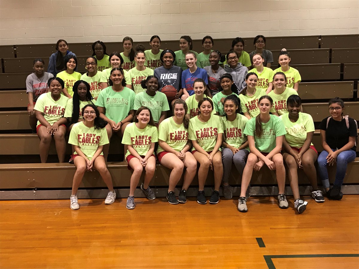 GirlsLabay's tweet photo. Again, we want to thank @RiceUniversity Jasmine Smith for stopping by to talk to our athletes and playing with them getting them motivated to play at the next level. https://t.co/e7V7GOOgjV