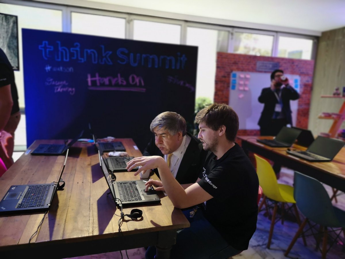 paoforero26's tweet photo. RT @NicoleHeinsohn: Garage Think Santiago  #ThinkSantiago https://t.co/EYEBrBMjia https://t.co/uErE5Ir28C https://t.co/CvnAOUSdMt