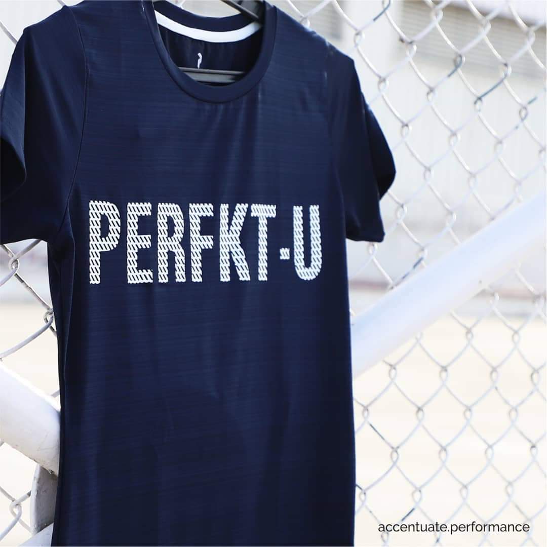 PerfktUofficial's tweet photo. Stay chic in the heat!
#AthleisureWear to #AccentuatePerformance
#PerfktYou #PerfectYou #PerfectU #Women #Tee #SummerCollection #UnlimitYourself #BeReady #BeReadyforPerfktU #Activewear https://t.co/uwVIuUwZhh