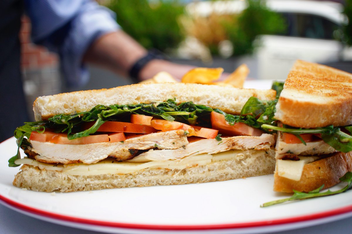 Lunch plans? We got you covered.
.
.
.
#grillingseason #grilledchicken #housemadebread #arugula #tomato #lemon #rosemary #lunchsandwich #lunchtime