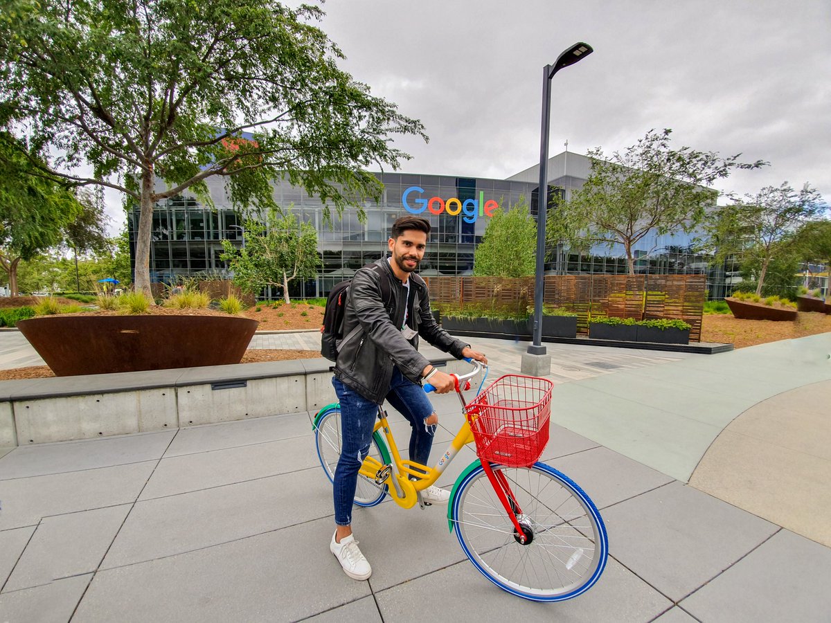 TopesdGama's tweet photo. En el evento de I/O 2019 enterándonos de todas la novedades de #Android, #InteligenciaArtificial, #InteligenciaVirtual y #RealidadAumentada #io19 @GoogleEs https://t.co/2oR1RM0zDQ https://t.co/5adwudFaFF