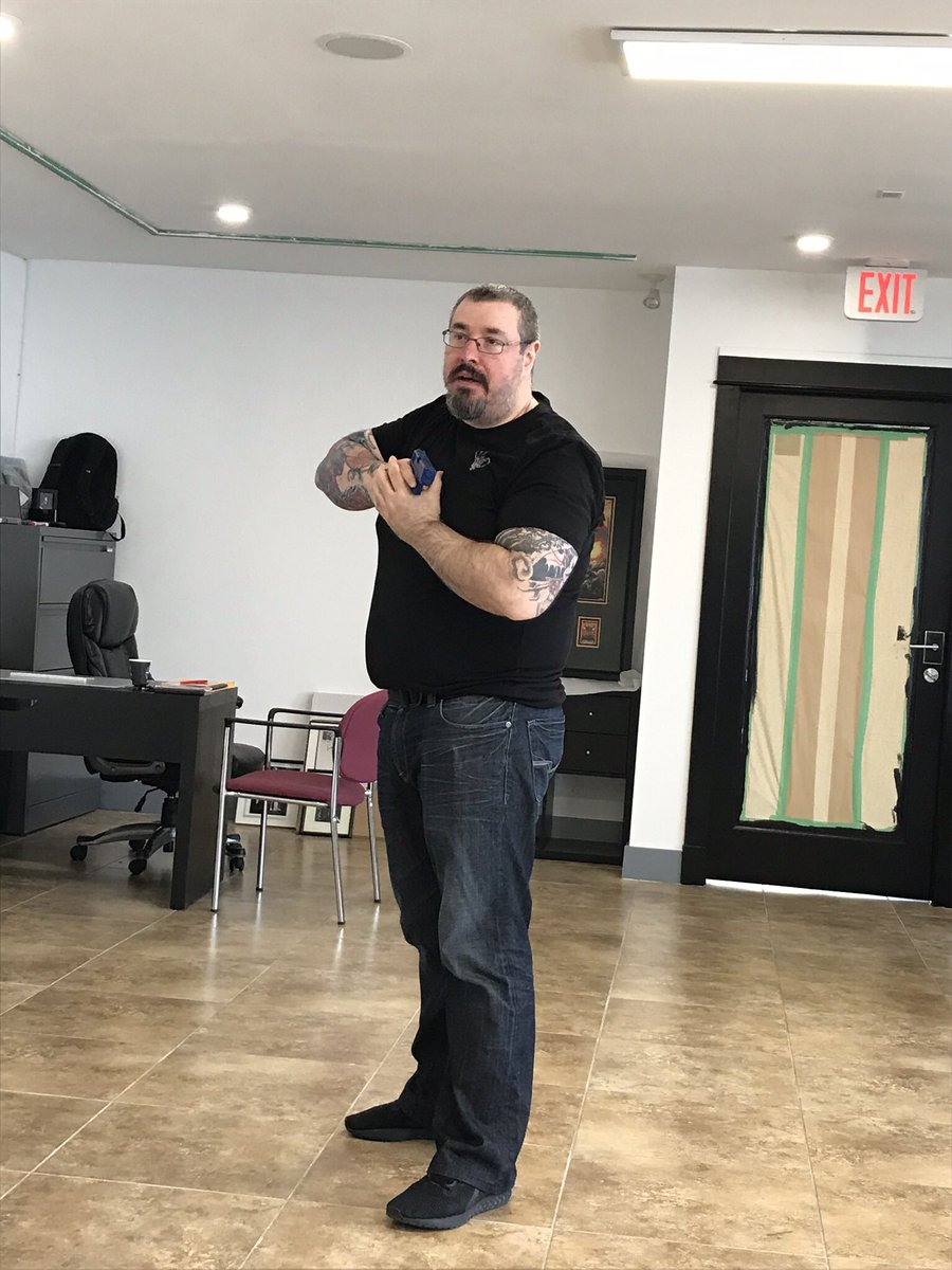 blackstar_sec's tweet photo. Training is imperative. 
#executiveprotection #executiveprotectiontraining #closeprotection #closeprotectiontraining #demonstration #weaponsandtactics #security #vancouver https://t.co/xEiA43bgb1