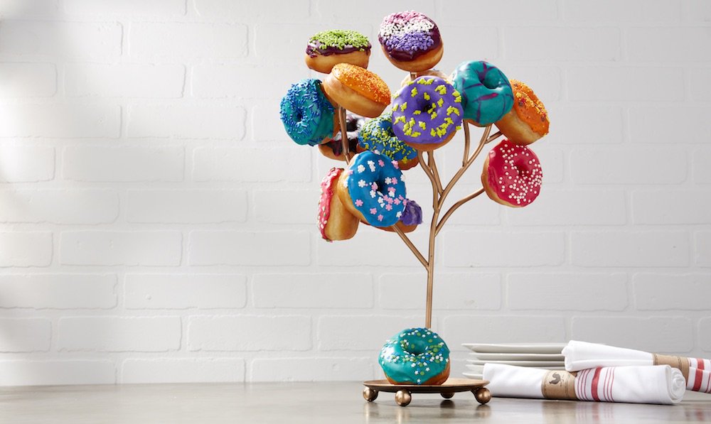 ybrestaurants's tweet image. Donut miss the opportunity to snap a photo of our Donut tree for the gram! #DoitForTheGram