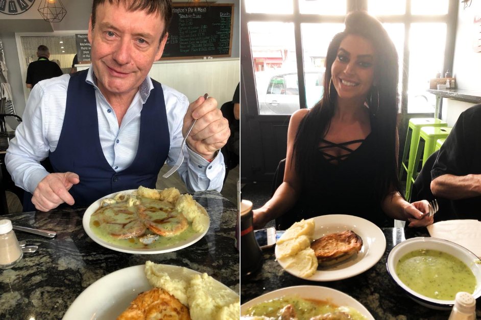 #Tooting snooker legend <a href="/jimmywhite147/">Jimmy White MBE</a> and <a href="/Miss_Poulton/">Jade Slusarczyk</a> had their lunch in <a href="/HarringtonsPie/">Harringtons Pie Mash</a> earlier today! Gutted to have missed seeing them – maybe next time!