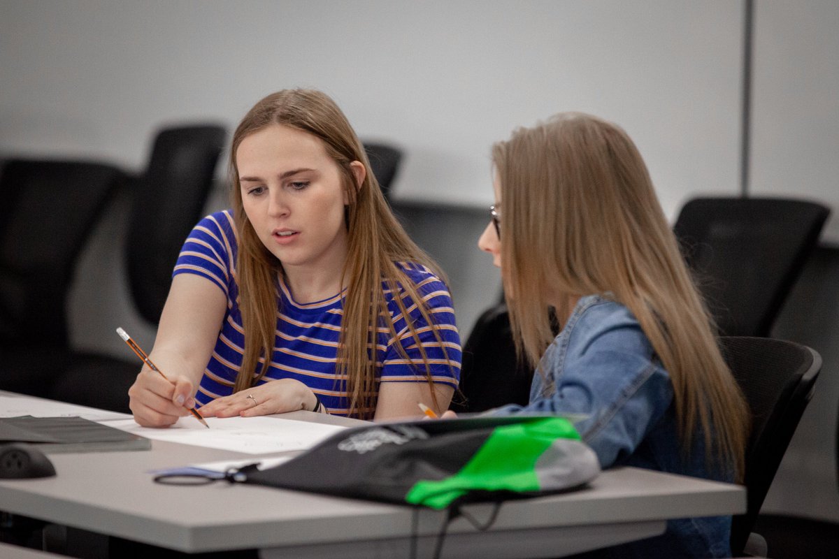 LethCollege's tweet photo. ✨It's day two of Experiential Learning Week! ✨

High school students had a peek into our Interior Design program has to offer this morning! 

We all can't wait to see what the rest of the week brings! https://t.co/VQR9O99zQH