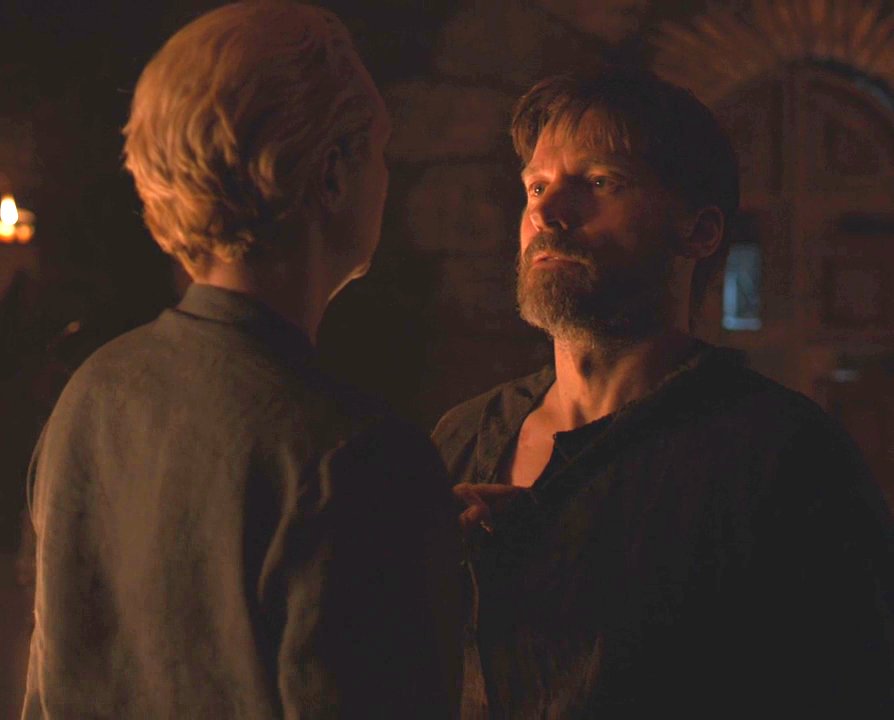  JAIME & BRIENNE Happy moments in episode 8x04A THREAD.PART 12.B: "What are you doing?" J: "I'm taking your shirt off."B: *looks at him, takes his hand, shifts it*J: *Believes he is rejected, panicking*PS: THE HANDS!  #GameOfThrones #JaimeLannister #BrienneOfTarth