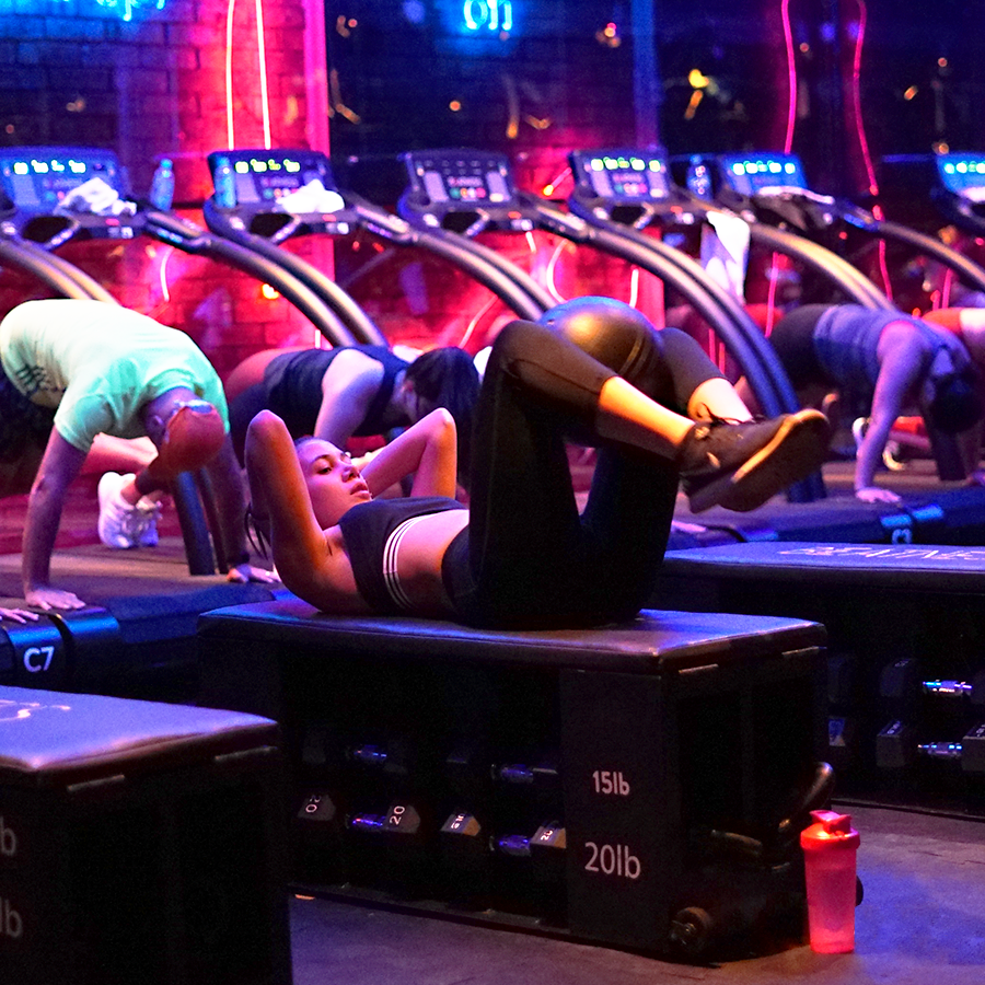 BEATNESSmx's tweet photo. Si no duele, no sirve. 🥵 Reserva ahora y comienza a transformar tu vida y tu cuerpo. 💪🏼⚡️

Reserva en https://t.co/HVhQ9LQR61 🔥 https://t.co/FxUlQD0795