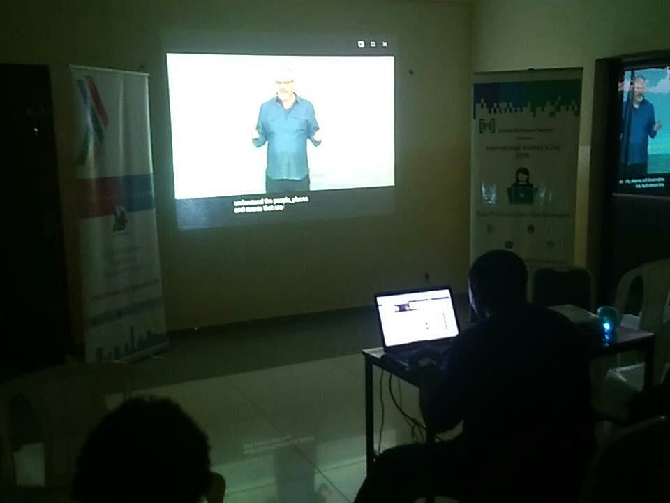 CurtisKakeu's tweet image. Google I/O 2019
Depuis l&apos;innovation’s Hub de SEED 
#io19
#Seed #InvolvesInnovationMind