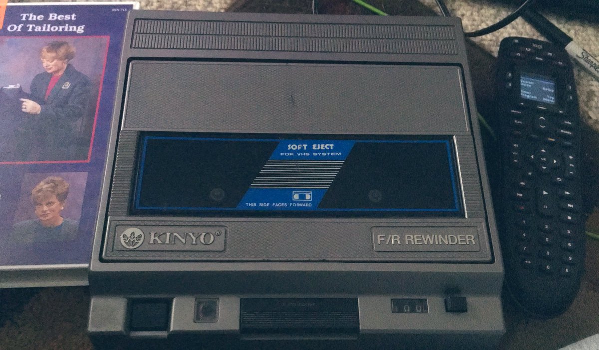 Online sales cheap of experts Affordable goods Kinyo VHS Rewinder with