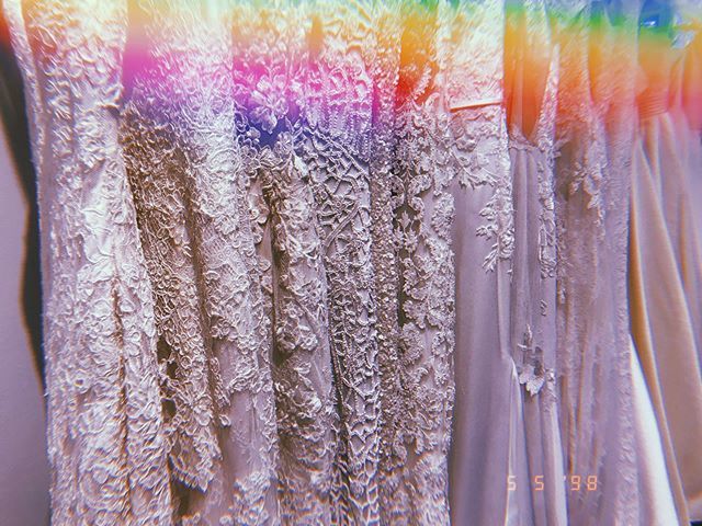 TheWhiteGown's tweet photo. Lace, beading, appliqué, and sparkles! ✨ 💕 We have something for everyone! Come and let us help you find your dream gown! 💐 #bridalinspo #laceweddingdress #loveislove #bridalstyle #bridegoals #bridalinspo #lacetrain #traingoals #dressgoals #glambride… https://t.co/0Z4C5YAFtI https://t.co/E5HXYiCWqg