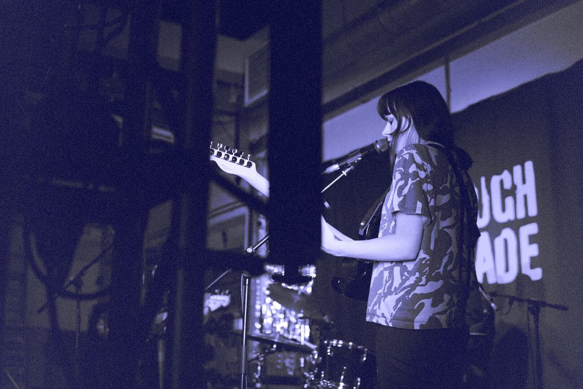 SargeShoots's tweet photo. // Drahla // Rough Trade East // 04•05•19 // https://t.co/WuUcQqPGQk