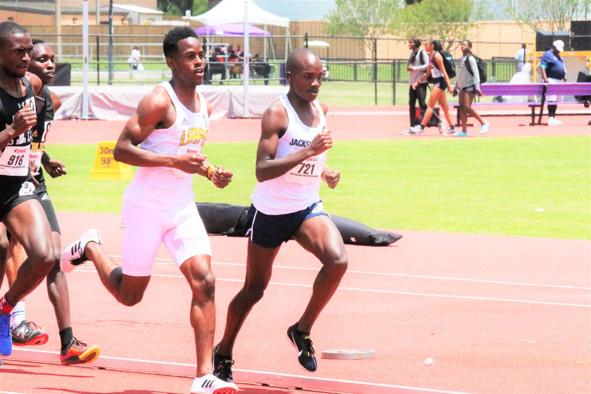 UAPBLionsRoar's tweet photo. Congrats to Romario Marshall 2nd place finish men's 1500 meters with a time of 4:05.23.
#SWACOTF19 π
π https://t.co/z1AwjOeMoS