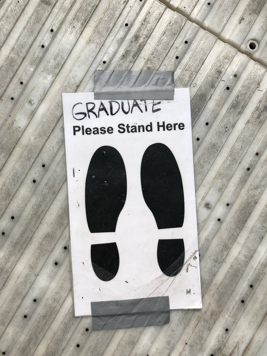 cathannkress's tweet photo. It’s a #reallygoodday @OhioState @CFAES_OSU #OSUGrad2019 https://t.co/byAB27IjEA