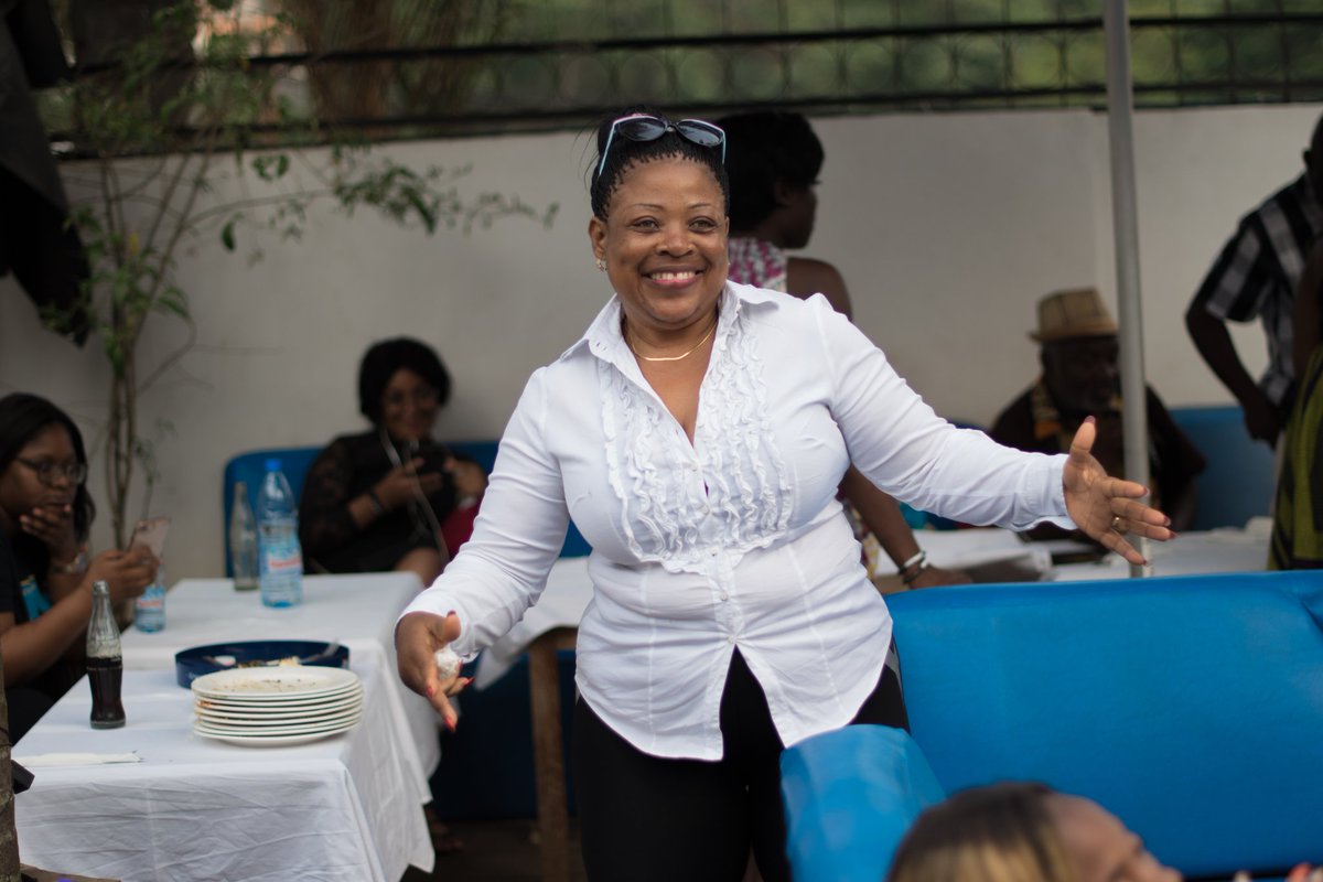 kenfack19's tweet photo. Joyeux anniversaire  🎂 la mère ! ! La seule, l'unique #MamiTon, #simplythebest offre #237cinema... many more years to maje us laugh and proud...💙 https://t.co/jnZka1pc3B