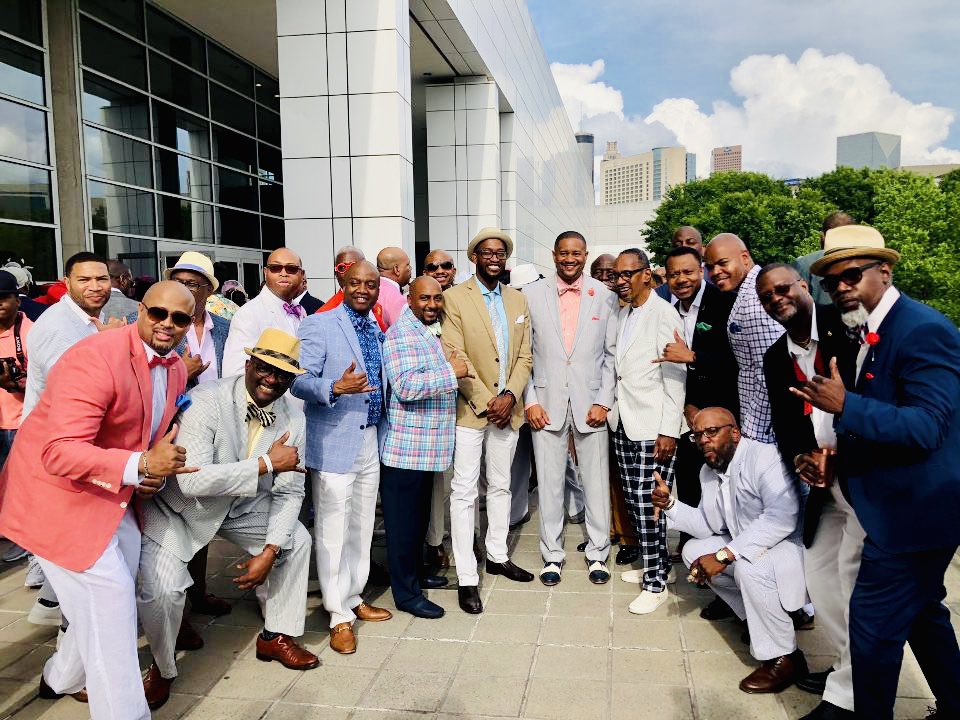 AtlantaAlphas's tweet photo. ALPHA DERBY 🐎 2019 || Eta Lambda brothers deep at the #AlphaDerbyWeekend Derby Party yesterday! 
We helped host more than 1,000 people as we partied for a cause. 
More photos to come. 
#AlphaPhiAlpha #AtlantaAlphas #AlphaDerby #AlphaDerbyWeekend https://t.co/mSPRwQH1BU