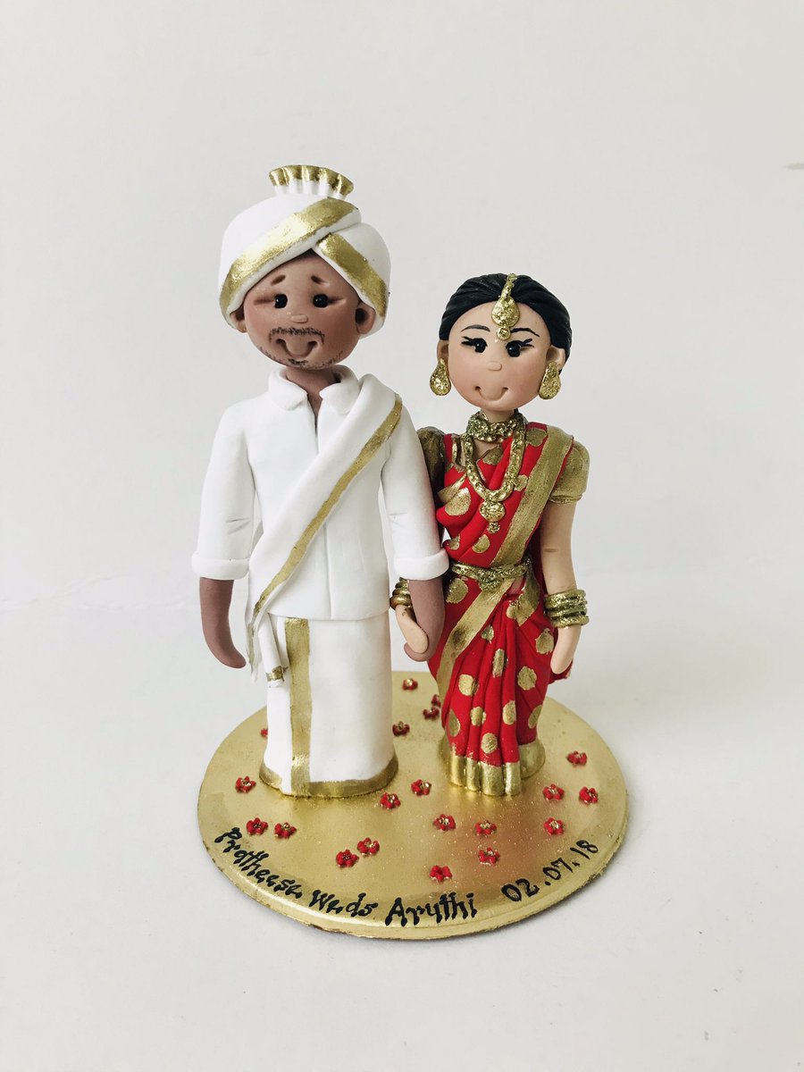 LittleRelic's tweet image. #southindianweddings #southindianbride #alittlerelic #weddingcaketopper #caketopper #weddingtopper #wedding #brideandgroom #indianwedding #indianweddingideas #brideinsaree #weddinginspiration #brahminwedding #tamilwedding #srilankanwedding to order etsy.com/uk/shop/ALittl…