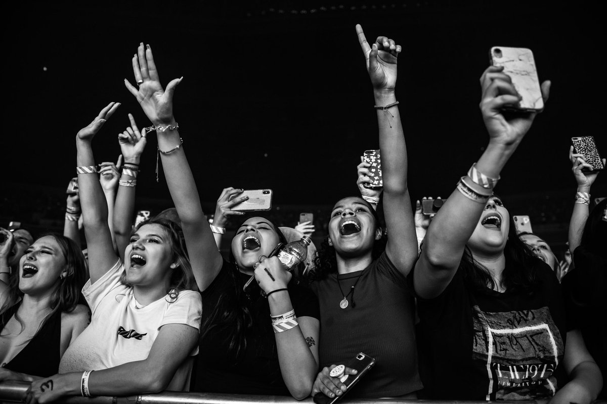 This song is about you #the1975