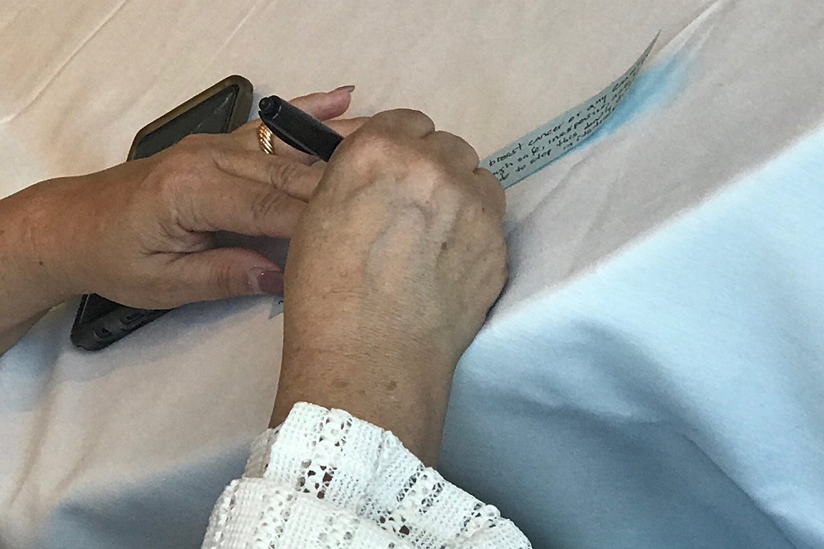 knowyourbreasts's tweet image. Agendia is proud to sponsor of the 2019 Lighting Your Path - Survivorship After Breast Cancer patient meeting after #ASBrS19 on Sunday May 5. Come see us and Angie’s story at the 48th fl. of the Tower Club Dallas from 9:30-3pm. #BCSM #breastcancersurvivor bit.ly/2vhEop6