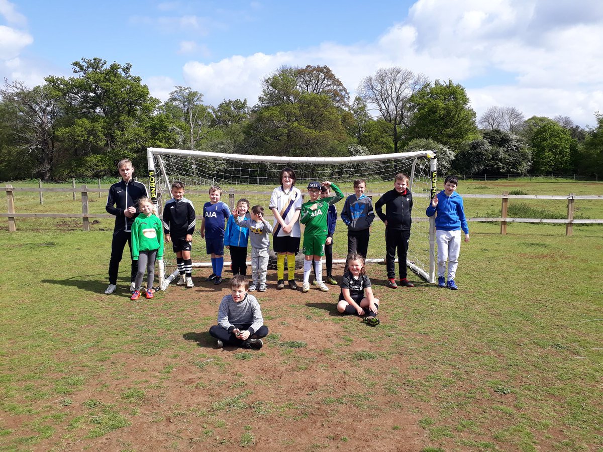 Brilliant Super Sunday at the Thunderbowl this morning.

Some outstanding skills on show and as always a welcoming and supportive atmosphere created by all of our amazing players. 

Have a lovely bank holiday weekend everyone !
#bringthethunder #sendfootball #footballforall