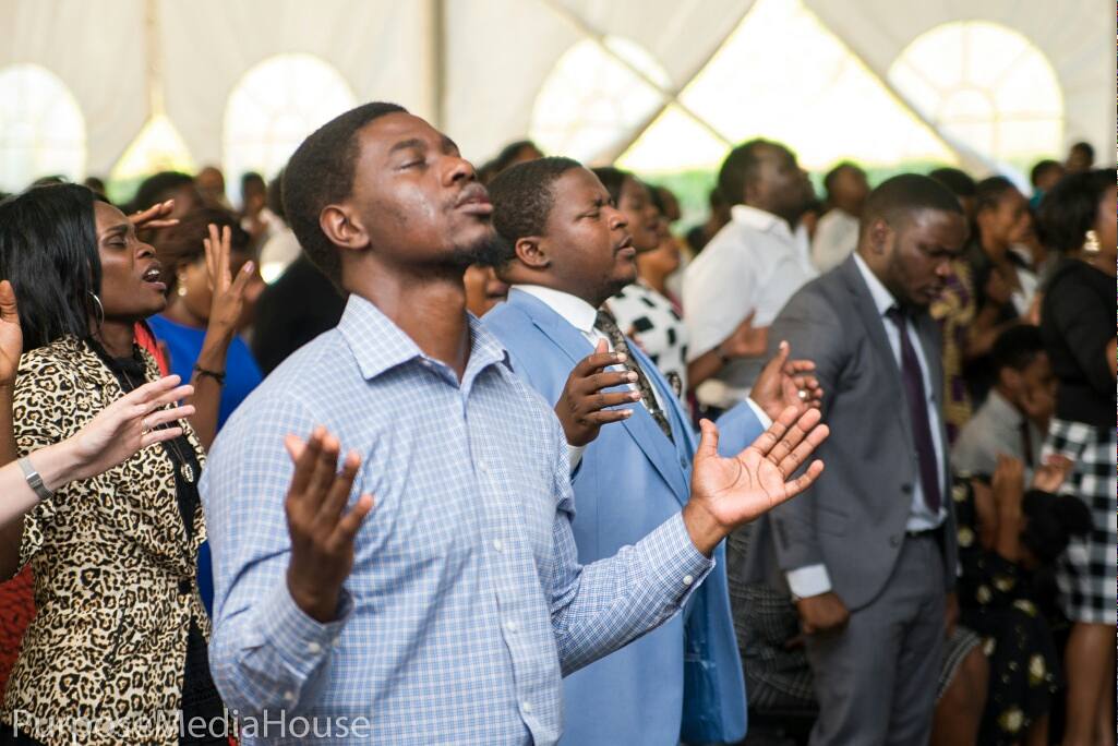 RFPMinistries's tweet photo. The Congregation in Worship charging the atmosphere for miracles.
#Worship
#Miracle
#newandhigherlevel https://t.co/XBQiAHUsPR