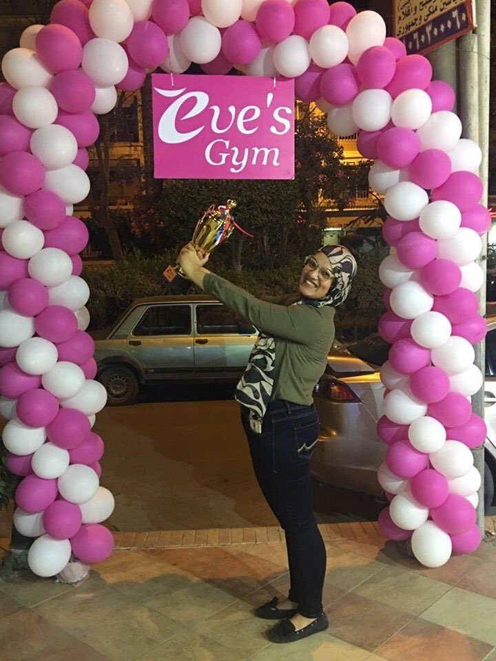 SawtMusic's tweet photo. We’re congratulating our very special teammate, Reham Medhat for winning a diet competition made by Eve’s gym. Keep it up and keep making us always proud of you🧡

#SawtMusic #Sawt #competitions #nutrition #diet #teamwork #teammates #congratulations https://t.co/djHp2gWClT