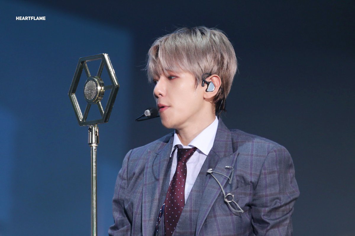 heartflame0408's tweet photo. #20190506 #HappyBaekhyunDay 
Happy birthday to baekhyun❤️
 #엑소 #백현 @B_hundred_Hyun 
#BBMAsTopSocial EXO @weareoneEXO https://t.co/UNqFMTGYJZ
