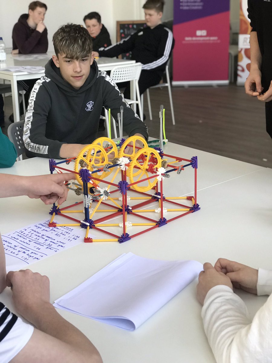 Our summer <a href="/ri_science/">Royal Institution (now on Bluesky)</a> year 9 Engineering Masterclasses started this weekend. First session ⚙️ and some extremely impressive builds - well done everyone #engineering #maths #mechanics  #STEM <a href="/REECEgroup/">Reece Group</a>  <a href="/futures_consult/">Futures Consultancy - Education Specialists</a>