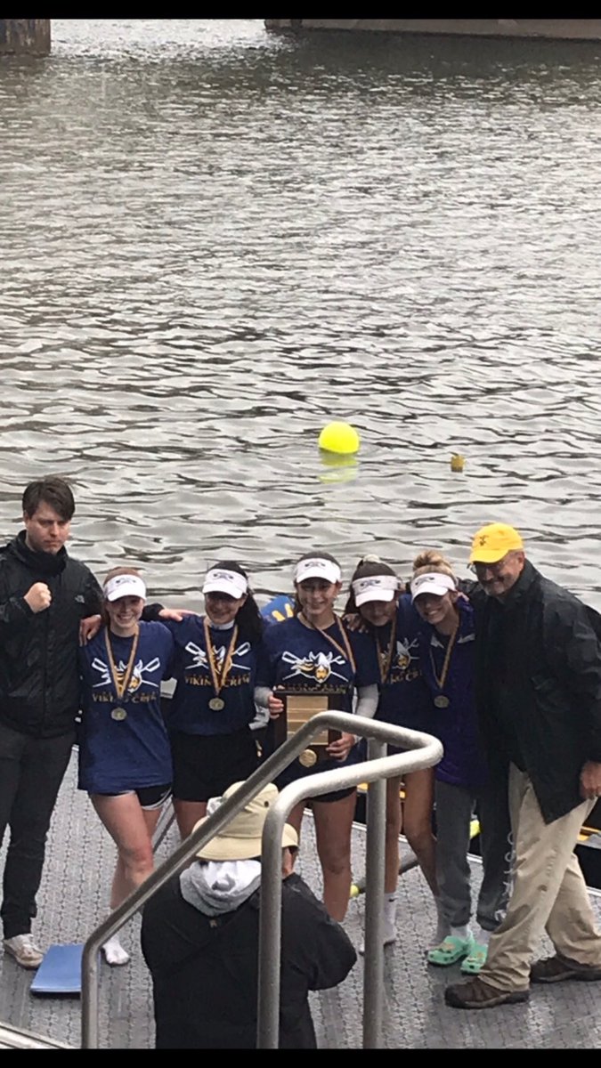 Congratulations to the 2019 Girls Freshman 4+ City Champions!!