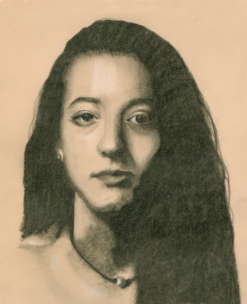 TheWhiteGallery's tweet photo. 'Self Portrait' by Nikki Kowalski, graphite on paper, 16" x 12" showing at the Blue and Gold at the White.
#NikkiKowalski #SelfPortrait #graphite #HousatonicValleyRegionalHighSchool #HVRH #BlueandGoldattheWhite #BlueandGold https://t.co/tHBm8YnoNs