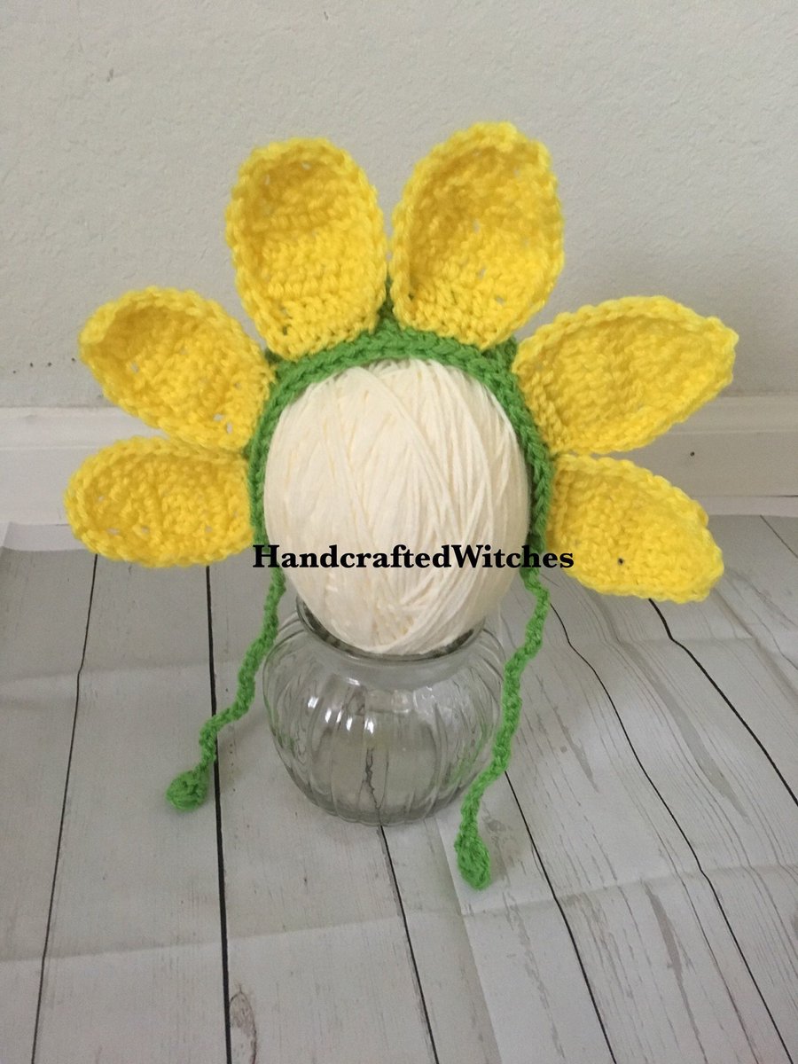 newborn sunflower bonnet
