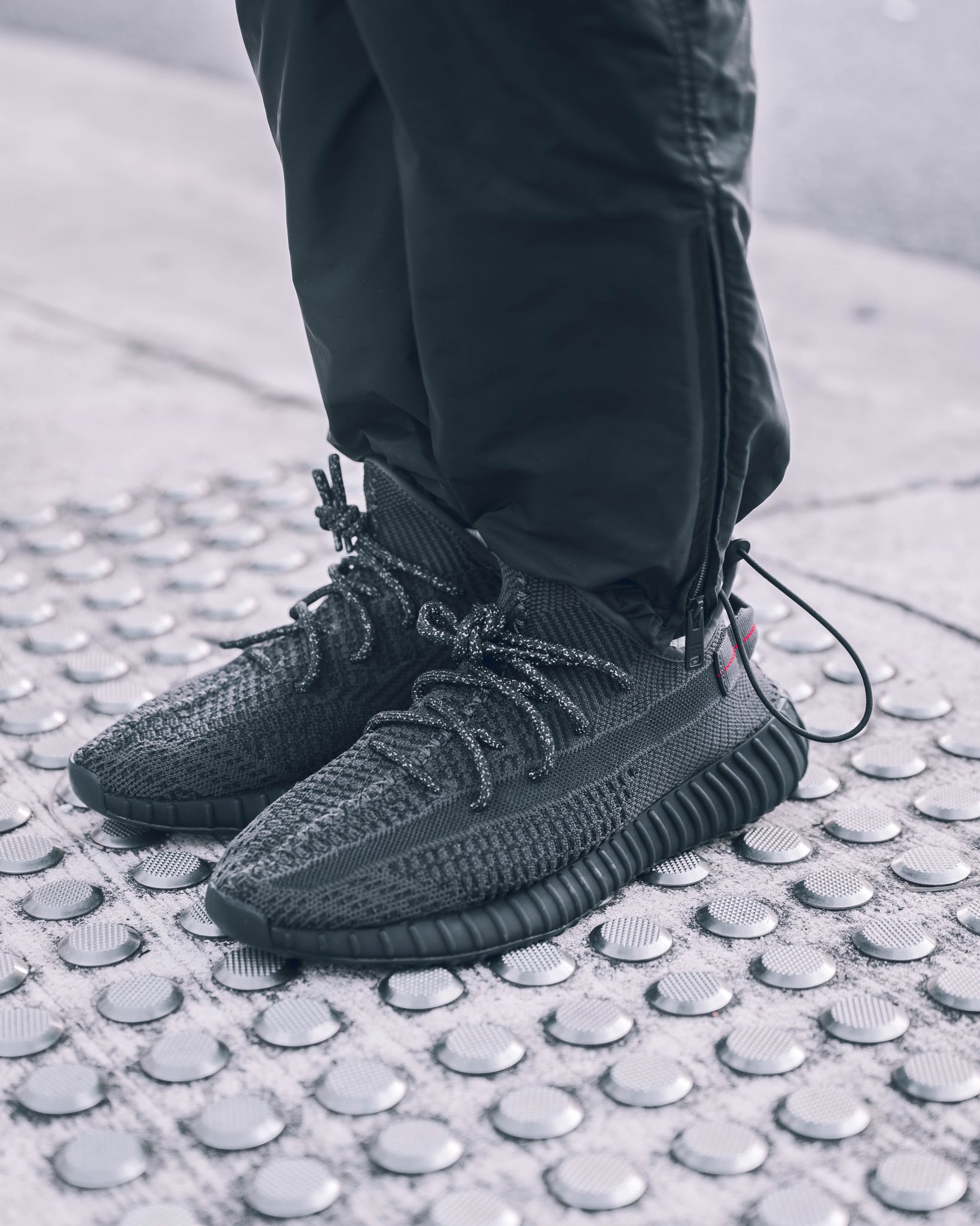 Yeezy total black clearance
