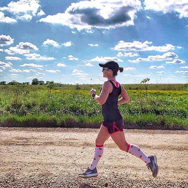 runnerswanderlu's tweet photo. Thank you Ashley for sharing your #runnerswanderlust @_keepshowingup_ -  Sing it to me Saturday🌞 started out as a sore mood Saturday after a busy work day and not really feeling like a run...I got my butt out the door with my favorite @sxmthehighway playing in my ear and not… https://t.co/95nTLHs9jc