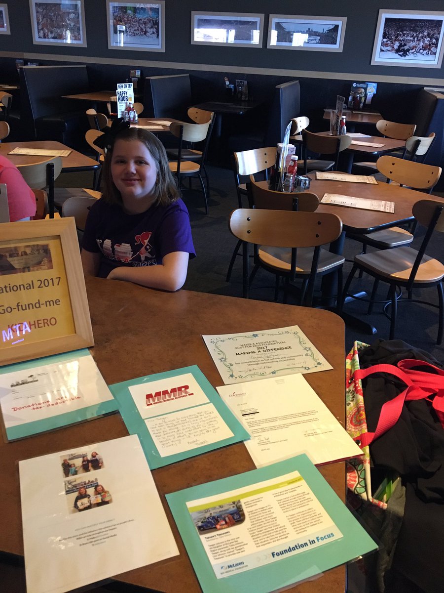 johnsonlisa8's tweet photo. Buffalo Wild Wings fundraiser today! https://t.co/adBmeKT2ty