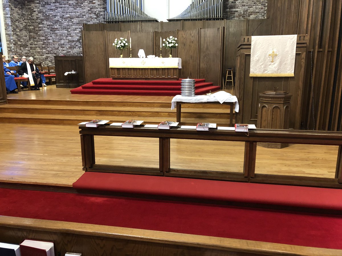 leneemcd's tweet photo. @jeffery_mcd @fumcnac @txumc #Confirmation2019 https://t.co/Fy7LsexIcI