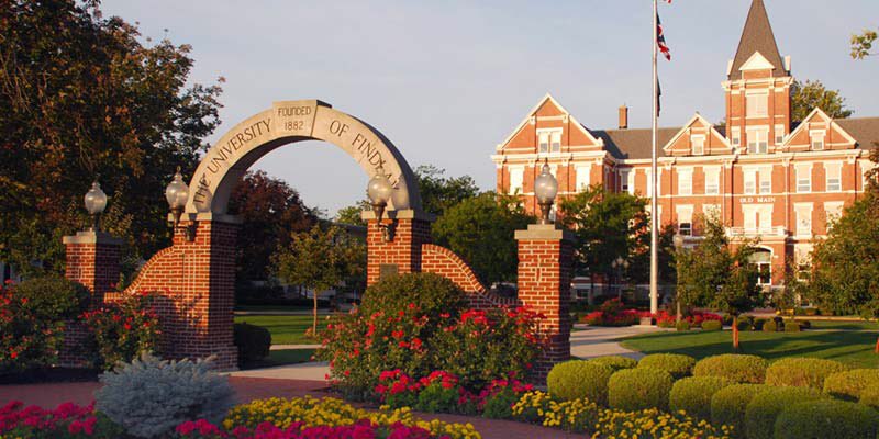 tytrammel19's tweet photo. Extremely excited to announce that I will be continuing my academic and athletic career at the University of Findlay! I thank God for blessing me with this amazing opportunity! I also thank all my coaches, friends, and especially family for getting me where I am today! #GoOilers https://t.co/Q1SdbVVYzR